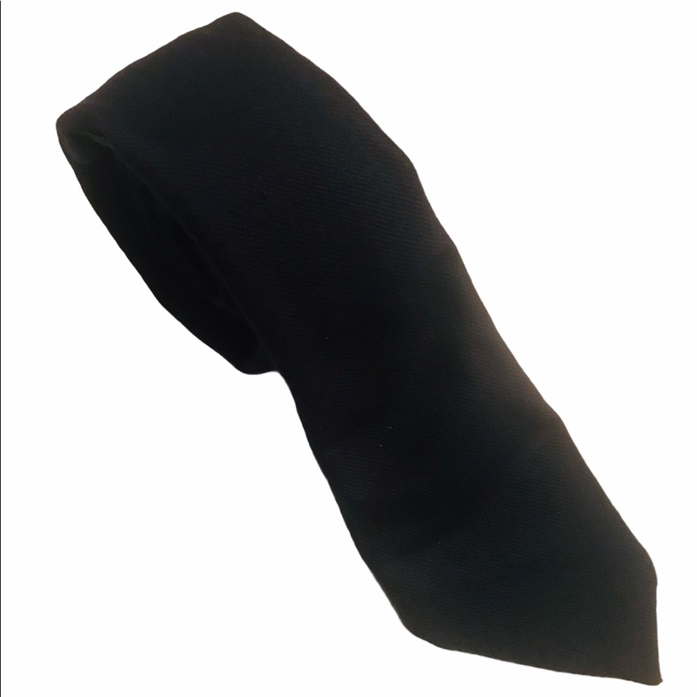 Men’s solid dark blue tie (Bloomingdales) - Picture 2 of 3